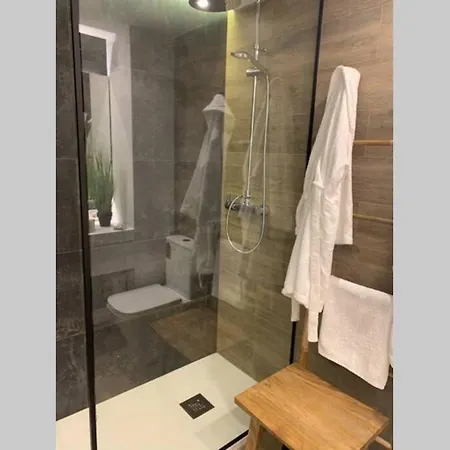 A Estrenar A Un Minuto Del Alcazar *