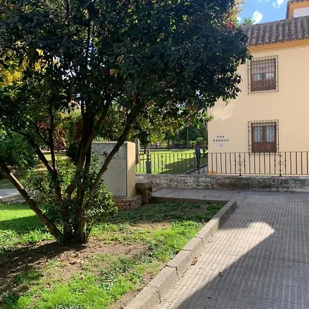 A Estrenar A Un Minuto Del Alcazar Lägenhet