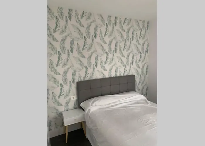 A Estrenar A Un Minuto Del Alcazar Lägenhet *