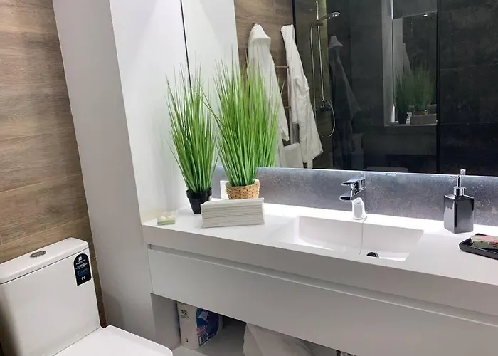 Lägenhet A Estrenar A Un Minuto Del Alcazar *